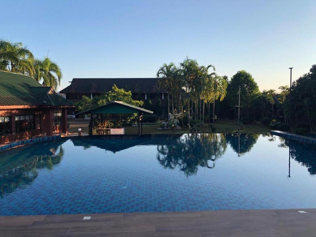 צ'יאנג סאן Chiangsan Goldenland Resort מראה חיצוני תמונה