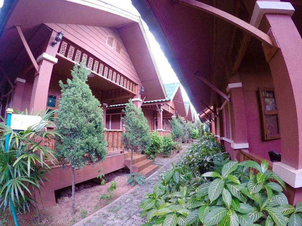 צ'יאנג סאן Chiangsan Goldenland Resort מראה חיצוני תמונה